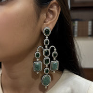 EMERALD STATEMENT DANGLERS