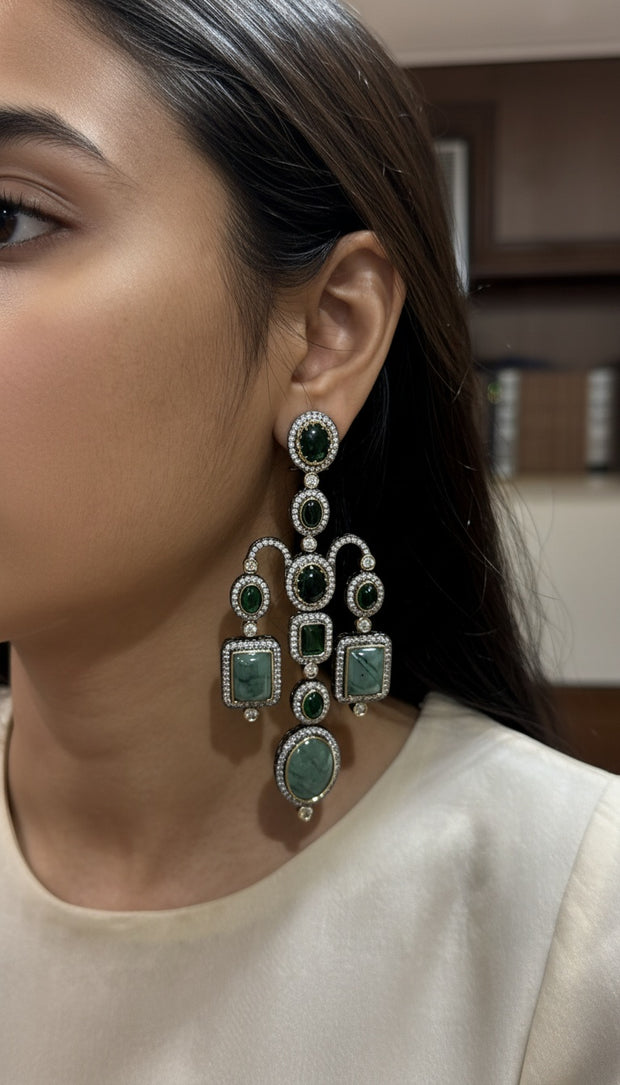 EMERALD STATEMENT DANGLERS