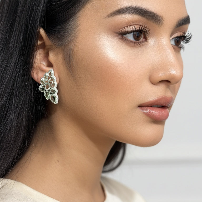 NATURAL GREEN PETAL EARRINGS