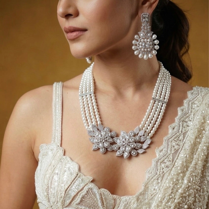 PETAL PEARL NECKLACE SET