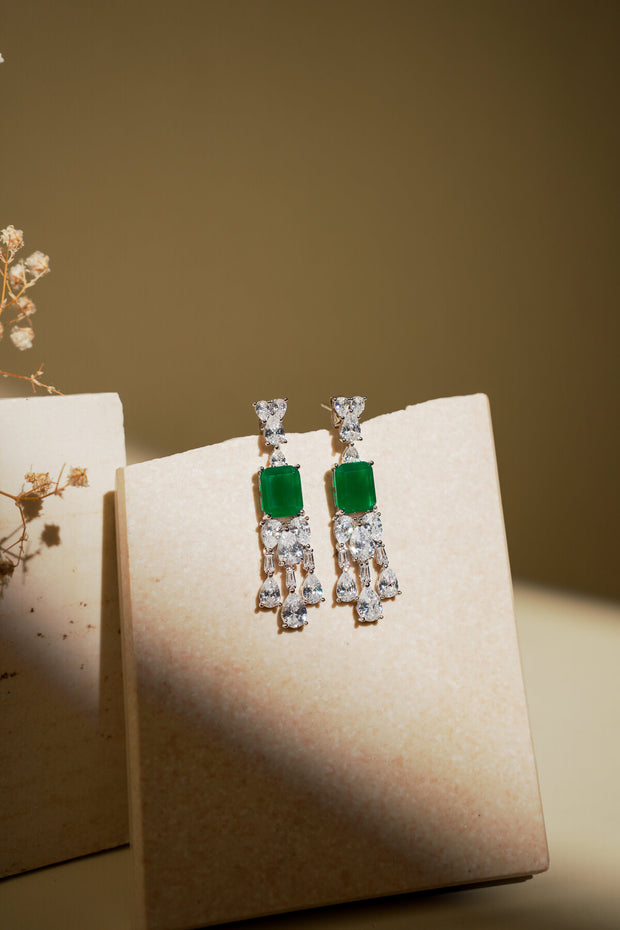 EMERALD CASCADING DIAMOND DROPS