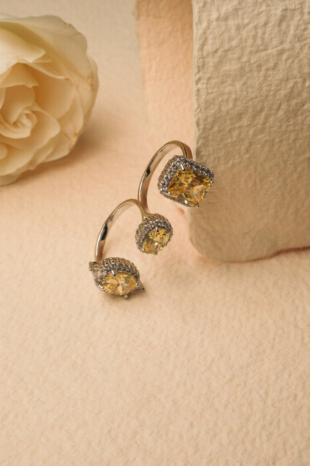 TRINITY BLAZE RING