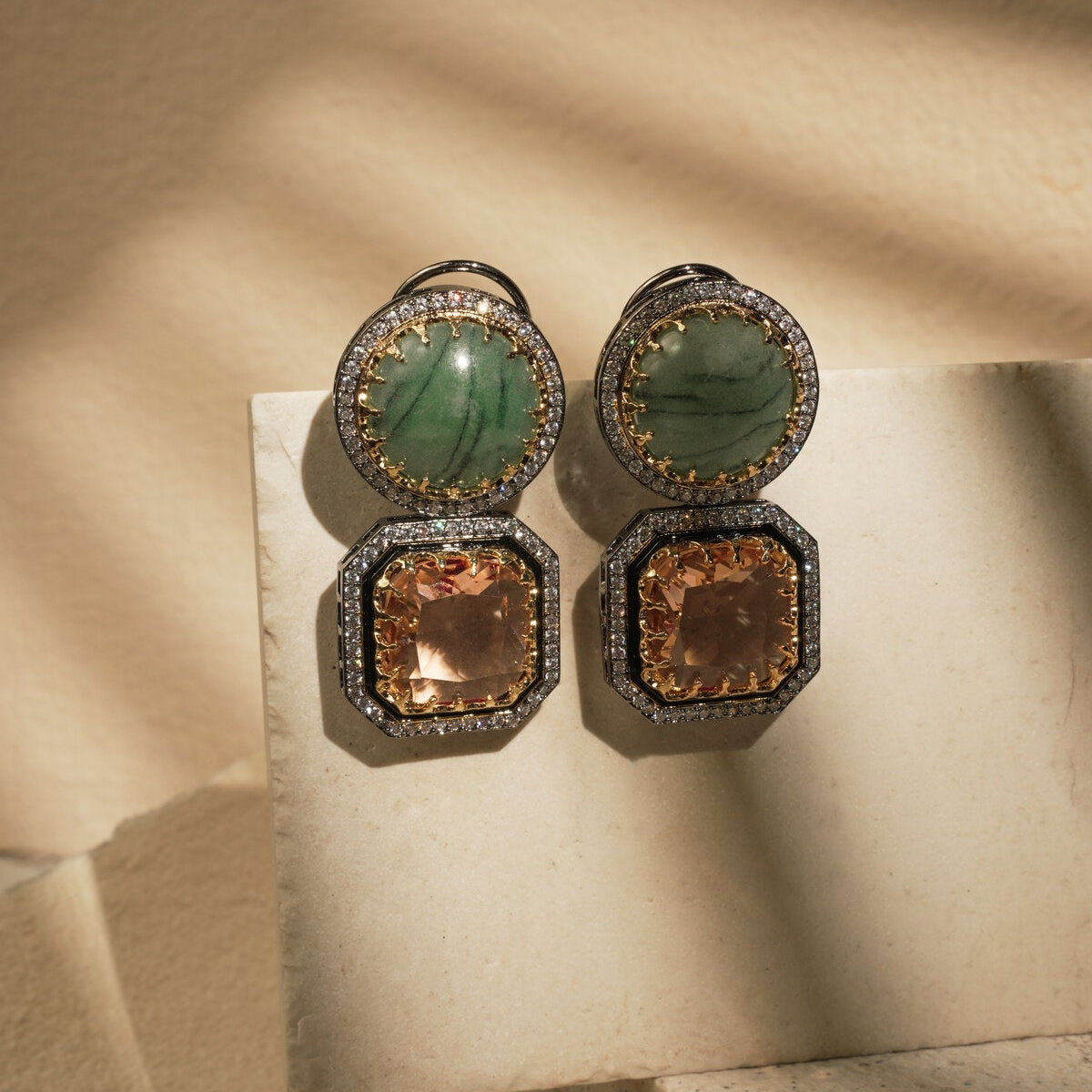 EMERALD CHAMPAGNE STUDS