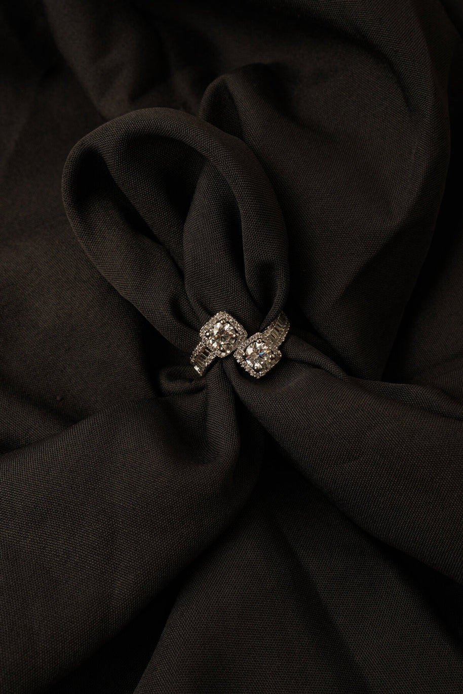 SWIRL RING