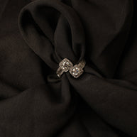 SWIRL RING