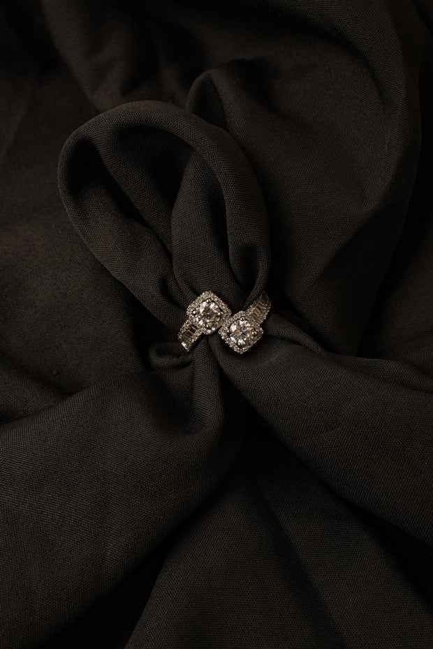 SWIRL RING