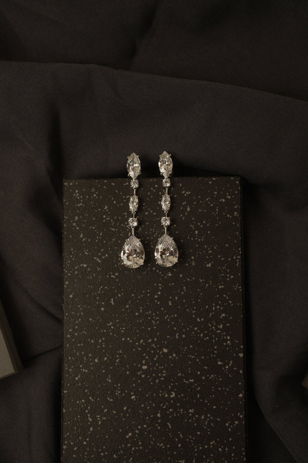 DIAMOND STRING
