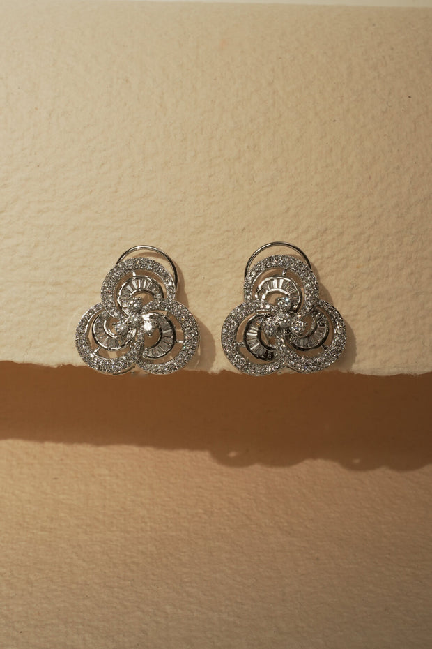 TRIPLE CIRCLE STUD