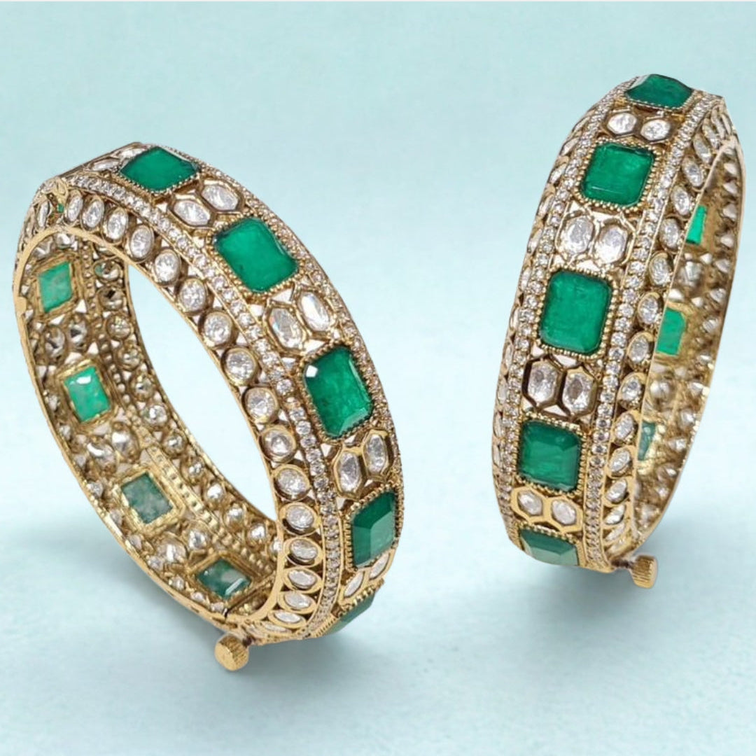 ADIRA EMERALD GREEN KUNDAN BANGLES