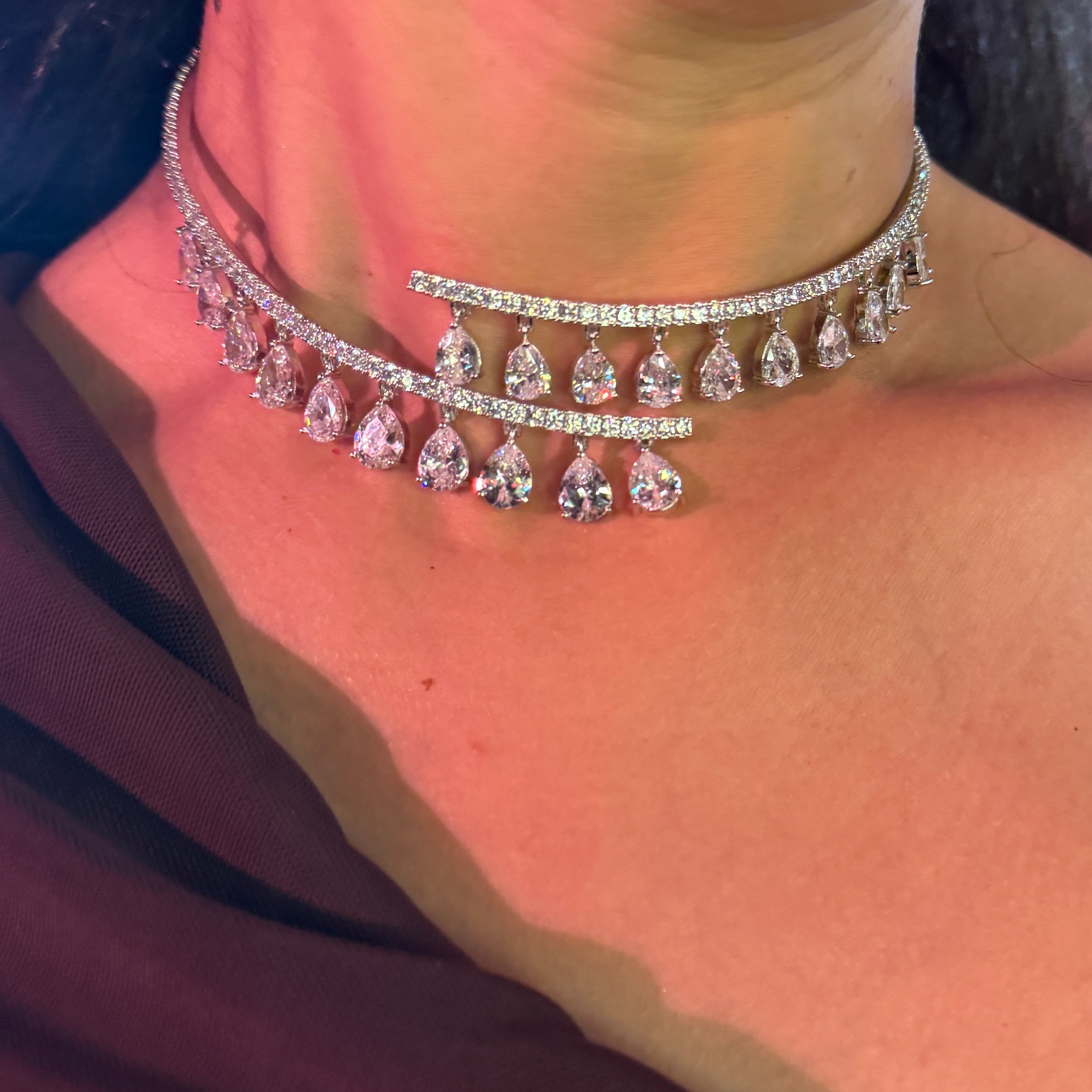 PEAR DROP HASLI NECKLACE WITH EARRINGS