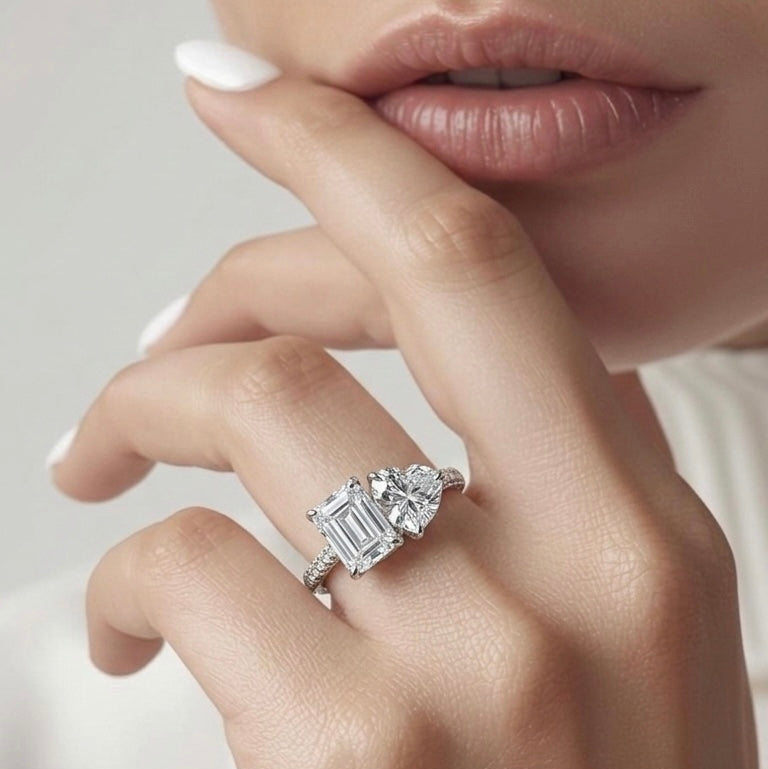 EMERALD LOVE SOLITAIRE