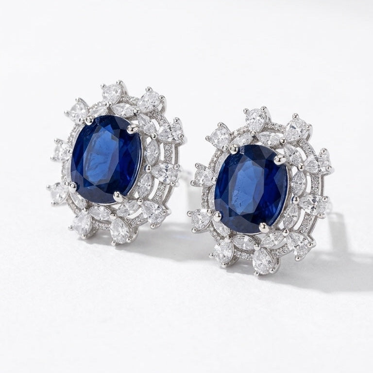 ULTIMATE STUD EARRING