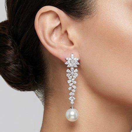 SOLEA PEARL DROP EARRING