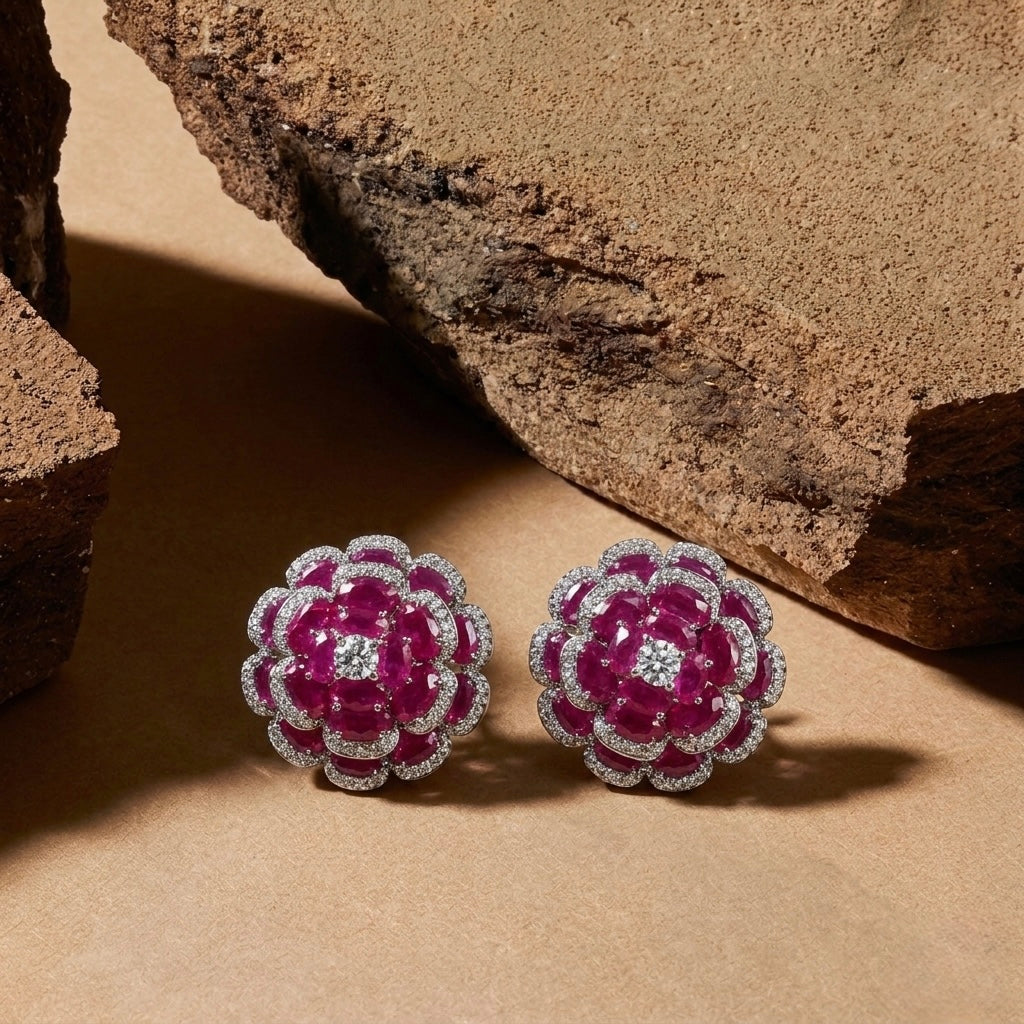 STARLIGHT FLOWER STUD EARRING