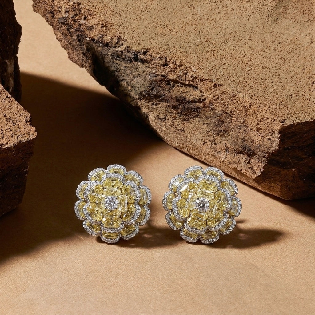 STARLIGHT FLOWER STUD EARRING
