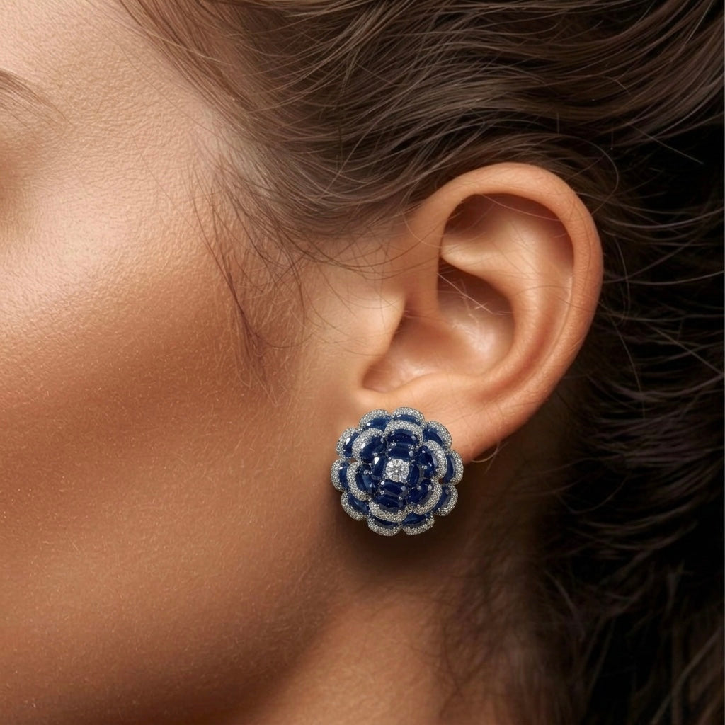 STARLIGHT FLOWER STUD EARRING