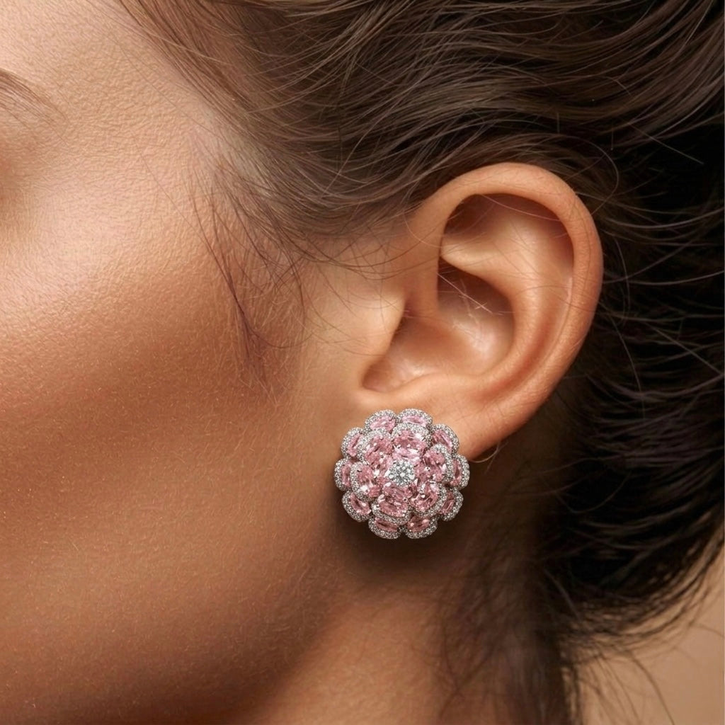 STARLIGHT FLOWER STUD EARRING