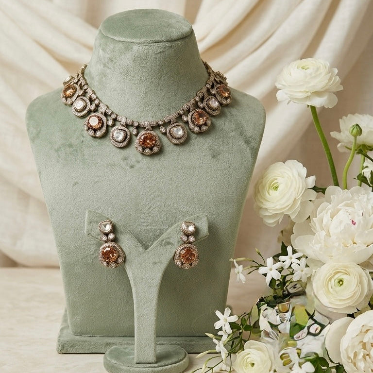 CHAMPAGNE FLEUR NECKLACE SET