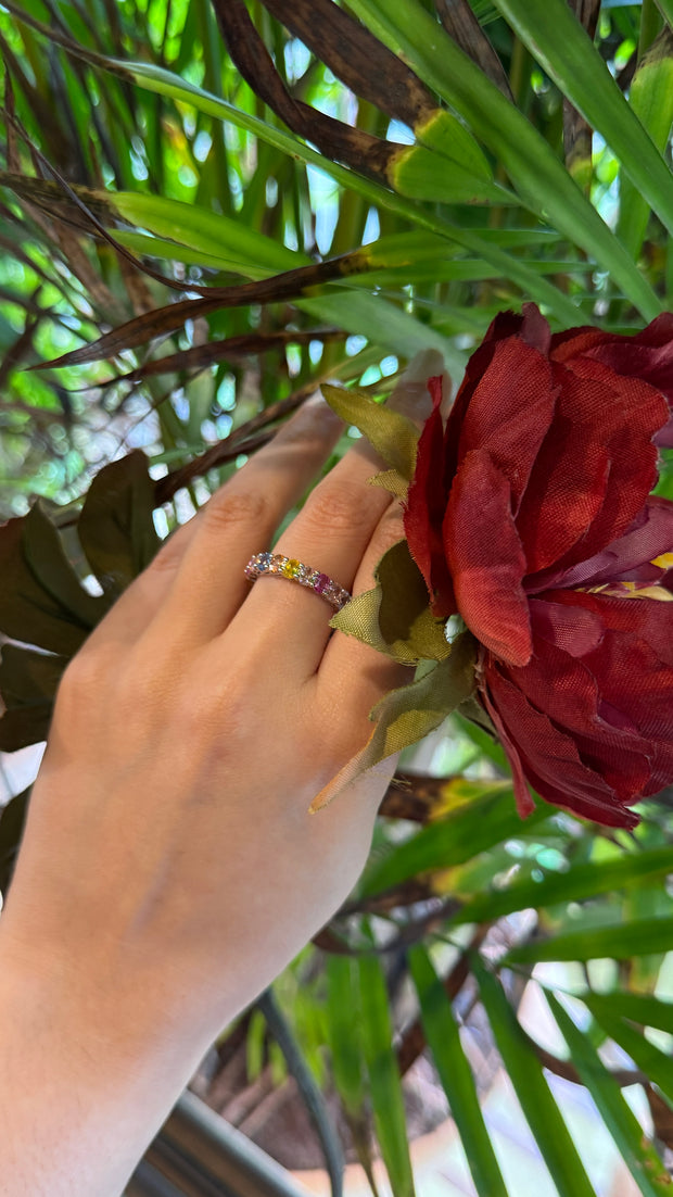 RAINBOW ETERNITY RING