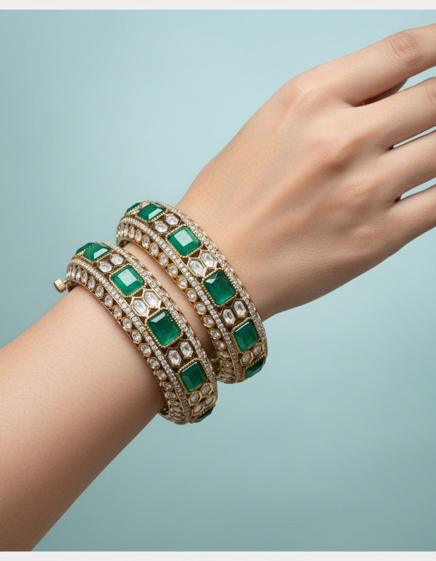 ADIRA EMERALD GREEN KUNDAN BANGLES