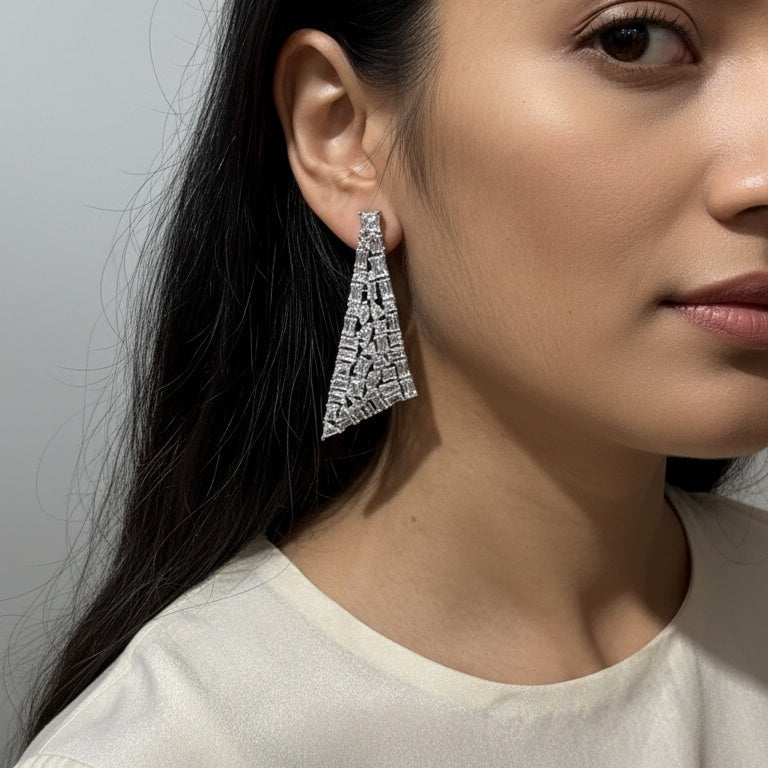 ALLURE DIAGONAL EARRING